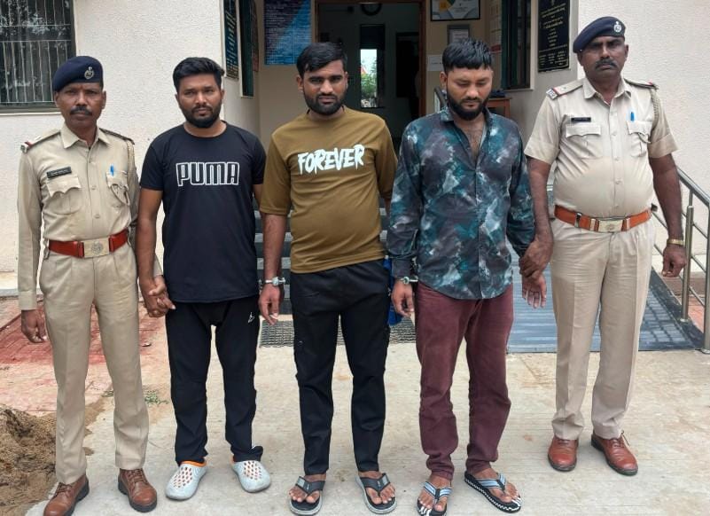 Gujarat Police arrest four in contract-to-kill knife attack case (Photo: IANS)