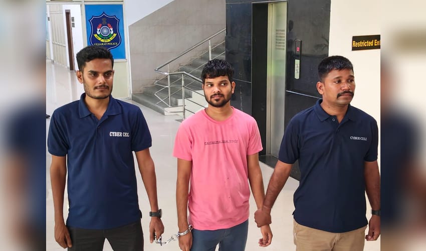 Gujarat Police arrest man from Bihar in court bomb threat case