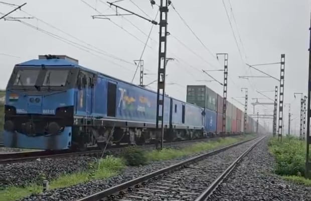 Gujarat: Railways runs first double-stack long-haul container train (Photo: IANS)