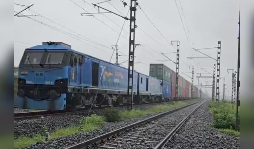 Gujarat: Railways runs first double-stack long-haul container train (Photo: IANS)