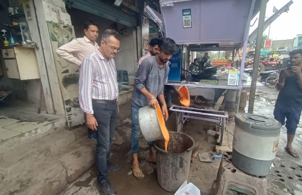 Gujarat: Rajkot civic body seals three food outlets, destroys 179 kg of stale food (Photo: IANS)