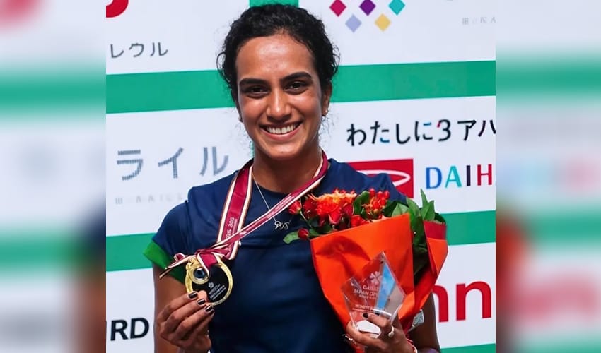 Guvs, CMs of Telugu states congratulate Sindhu on winning Japan Open (Photo: @DKShivakumar/X)