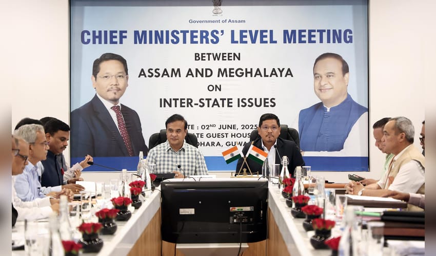 Guwahati: Assam CM meets Meghalaya counterpart