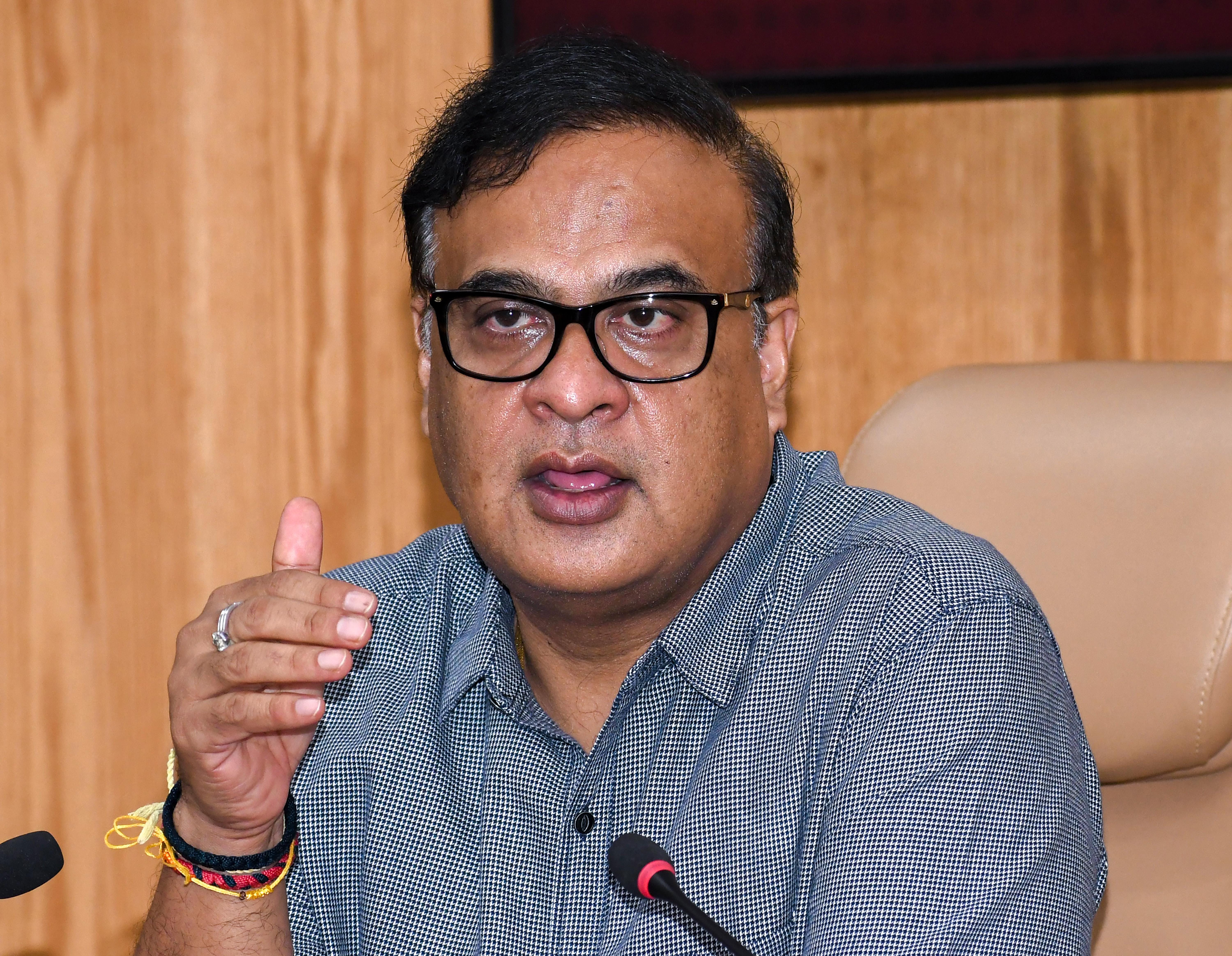 Guwahati: Himanta Biswa Sarma addresses flood press conference