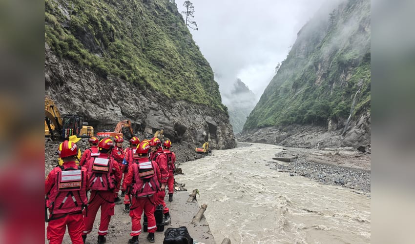 Gyirong: Aftermath of Mudslide in China