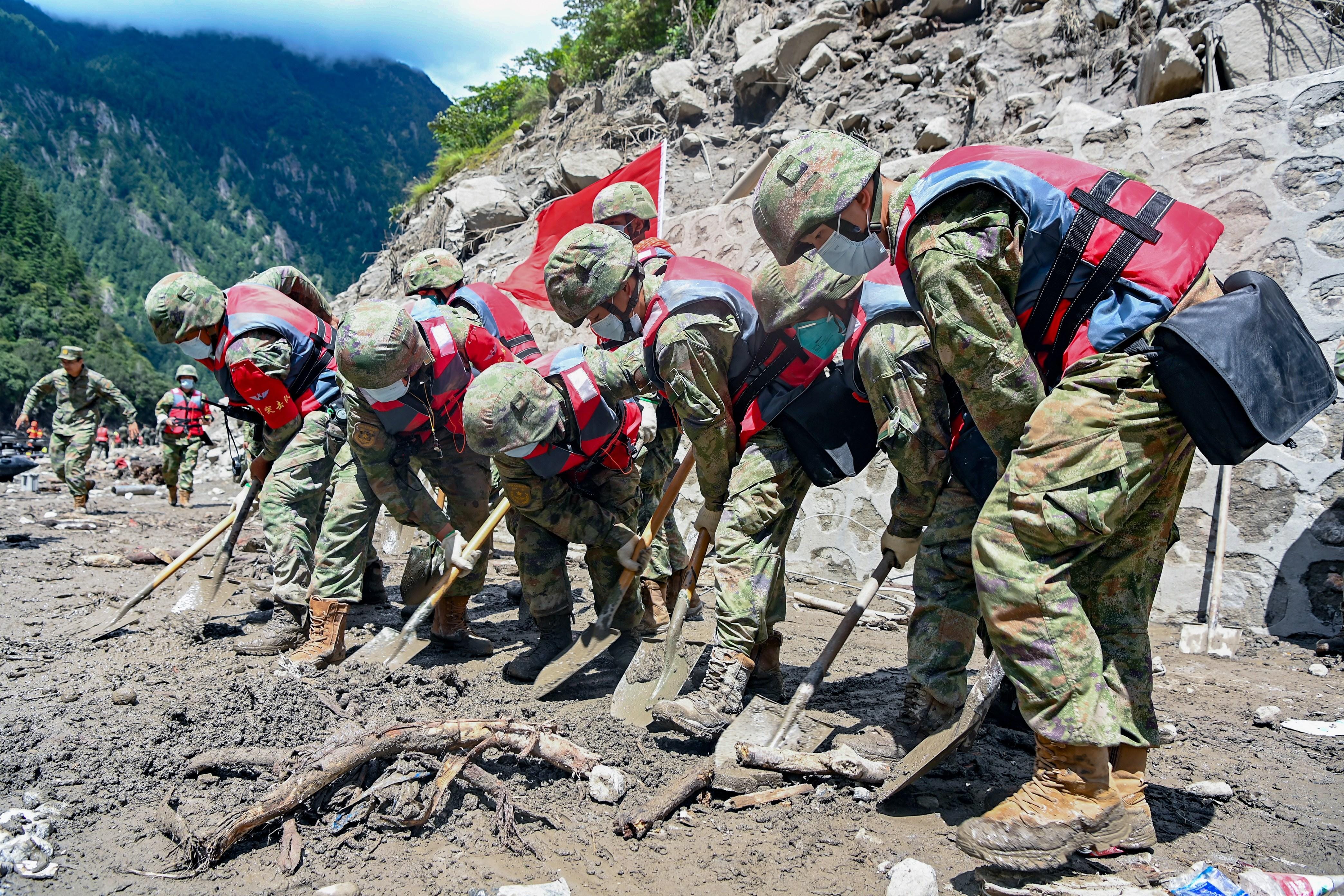 Gyirong: Search and Rescue Operations Continue in Mudslide-Hit Gyirong