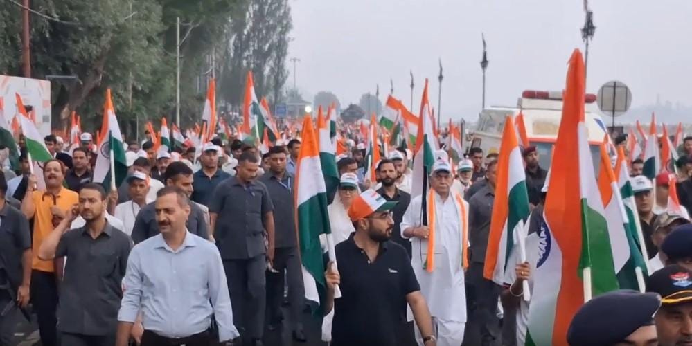 Har Ghar Tiranga campaign has become festival of national love, people’s consciousness: J&K L-G