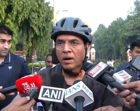 Har Ghar Tiranga Cycle Yatra held in Delhi to promote fitness, environmental awareness