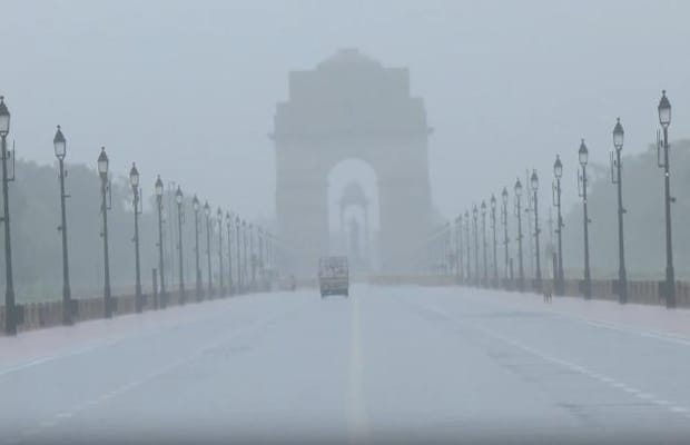 Heavy showers drench Delhi-NCR; IMD forecasts more rainfall