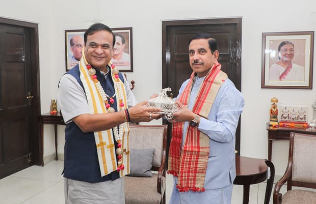 Himanta Sarma meets Pralhad Joshi; discusses education, food supply, renewable energy