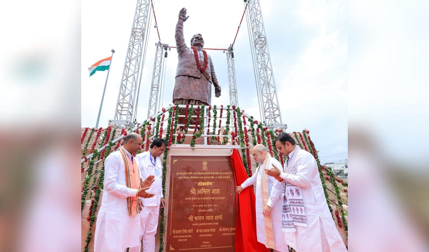 HM Amit Shah unveils statue of Atal Bihari Vajpayee in Rajasthan, launches projects worth Rs 6,453 crore (Ld)