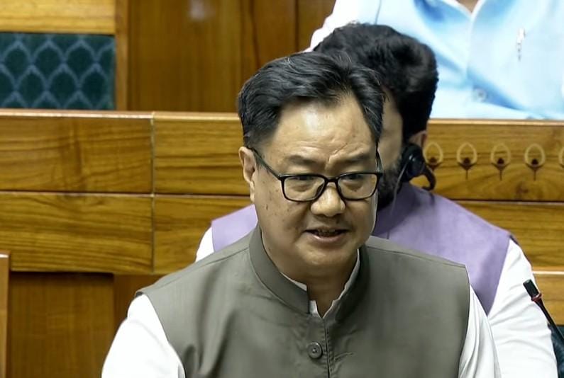 Home Minister will give reply on students' protest, don't run away: Rijiju to Oppn in LS amid din