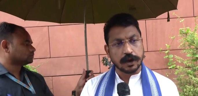 House doesn't belong only to BJP, Congress; other parties’ issues must also be discussed: Chandrashekhar Azad