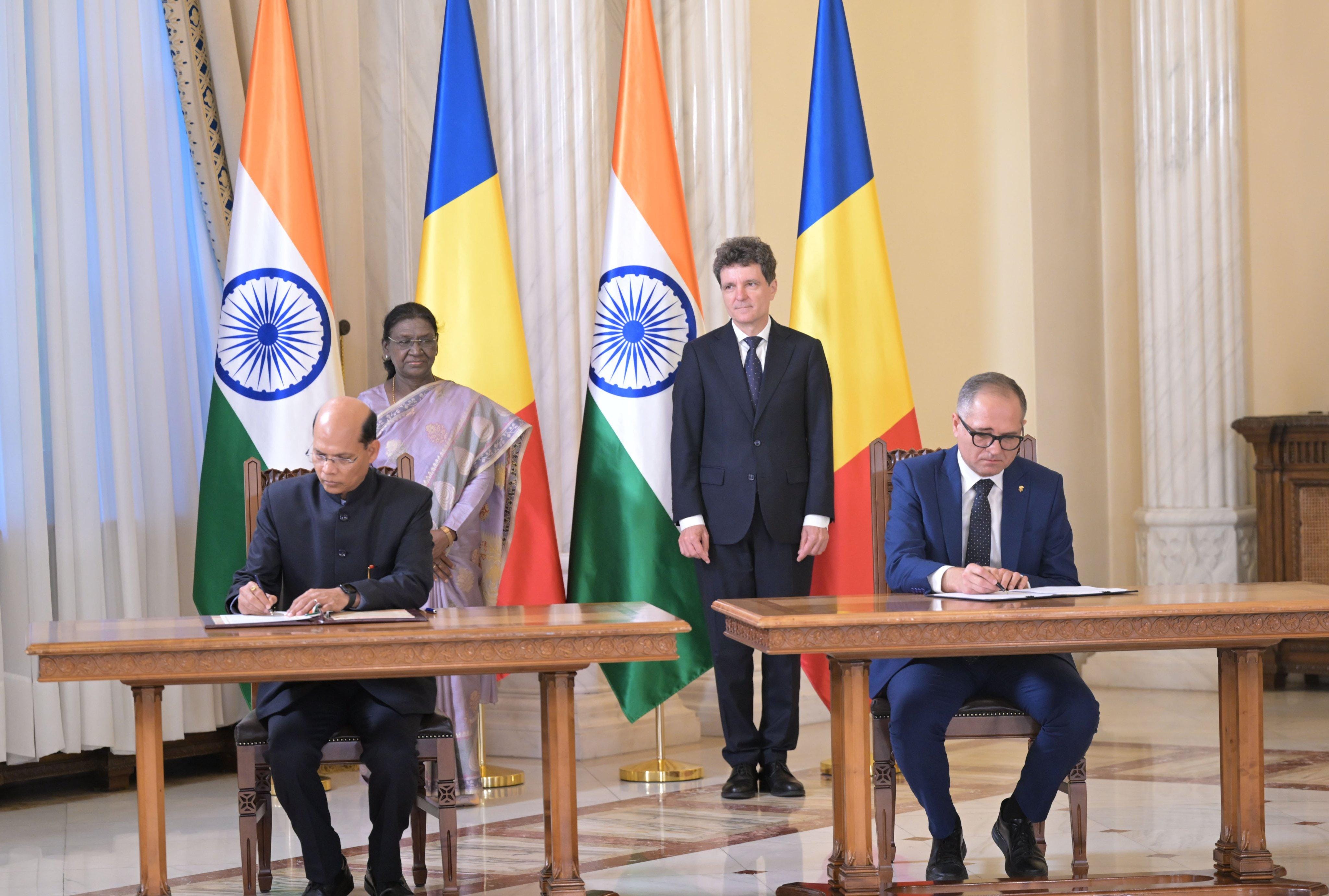 Huge scope to strengthen collaboration in defence manufacturing between India and Romania: MEA 