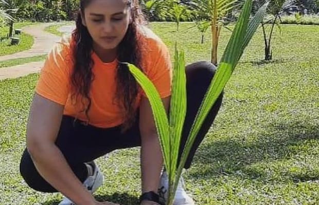 Huma Qureshi reveals the strongest woman in her life, says ‘I met her before any film set’