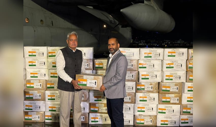 India hands over 10‑tonne flood relief aid to Nepal (Photo: @MEAIndia/X)