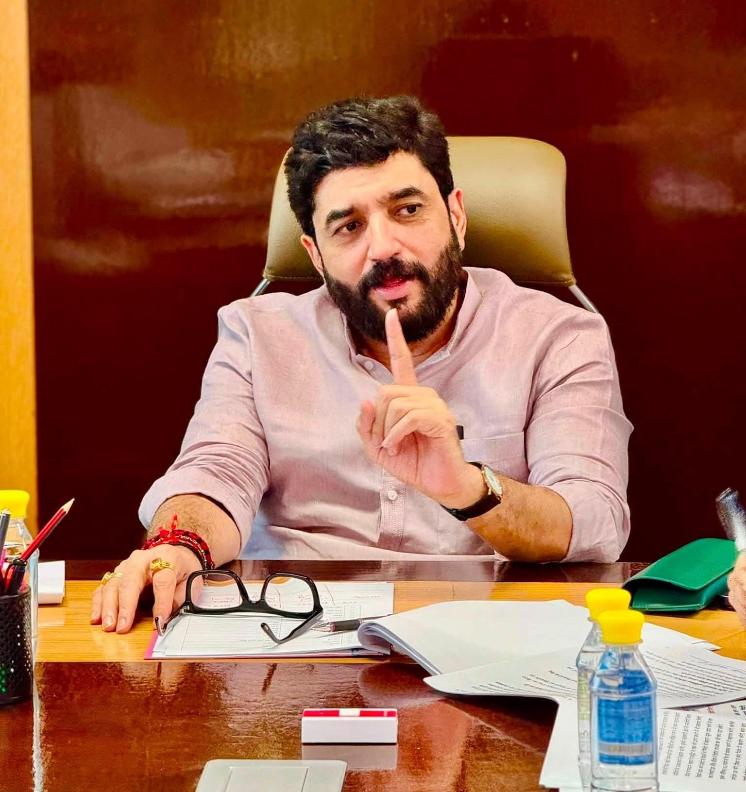 India's airport passenger handling capacity crosses 580 million annually: Govt