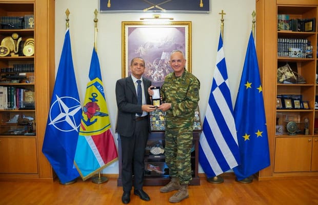 Indian Ambassador meets Greece’s Chief of National Defence General Staff