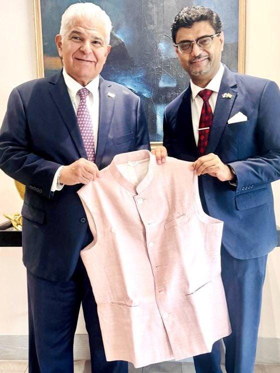 Indian Ambassador meets President of Panama discuss ideas to boost relationship