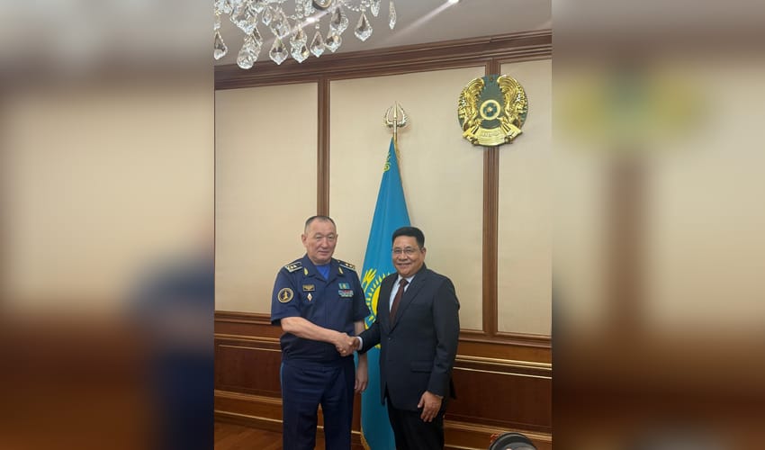 Indian envoy meets Kazakh Defence Minister, discusses ways to deepen bilateral defence cooperation