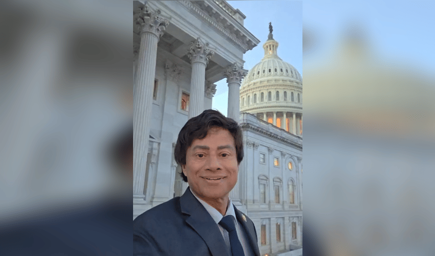 Indian-origin US lawmaker Shri Thanedar calls to block ICE shock gloves