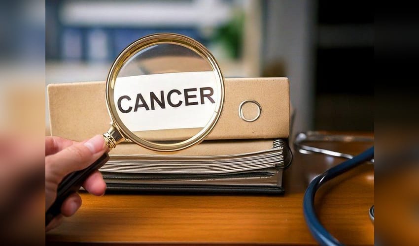Indian scientists develop ‘smart’ cancer drug that targets tumour cells