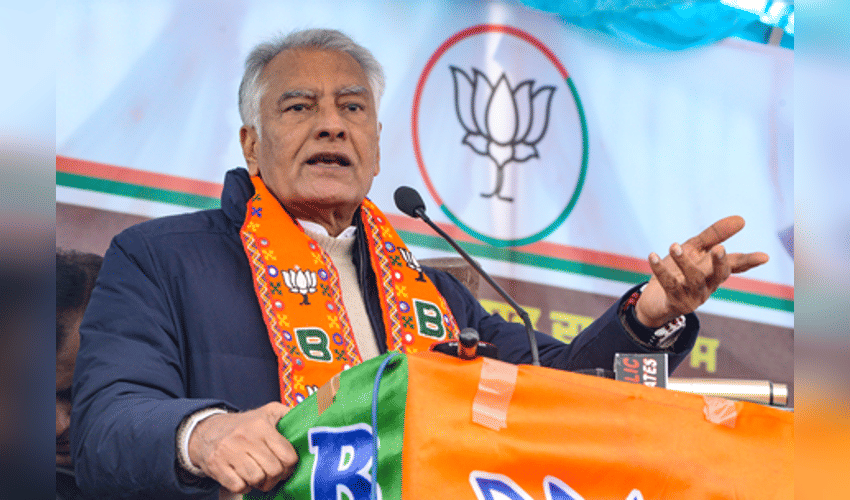 Indian students face deportation from Canada: Punjab BJP leader Jakhar seeks MEA's intervention