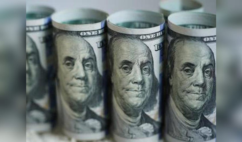 India’s forex reserves hit record $729.3 billion on strong dollar inflows