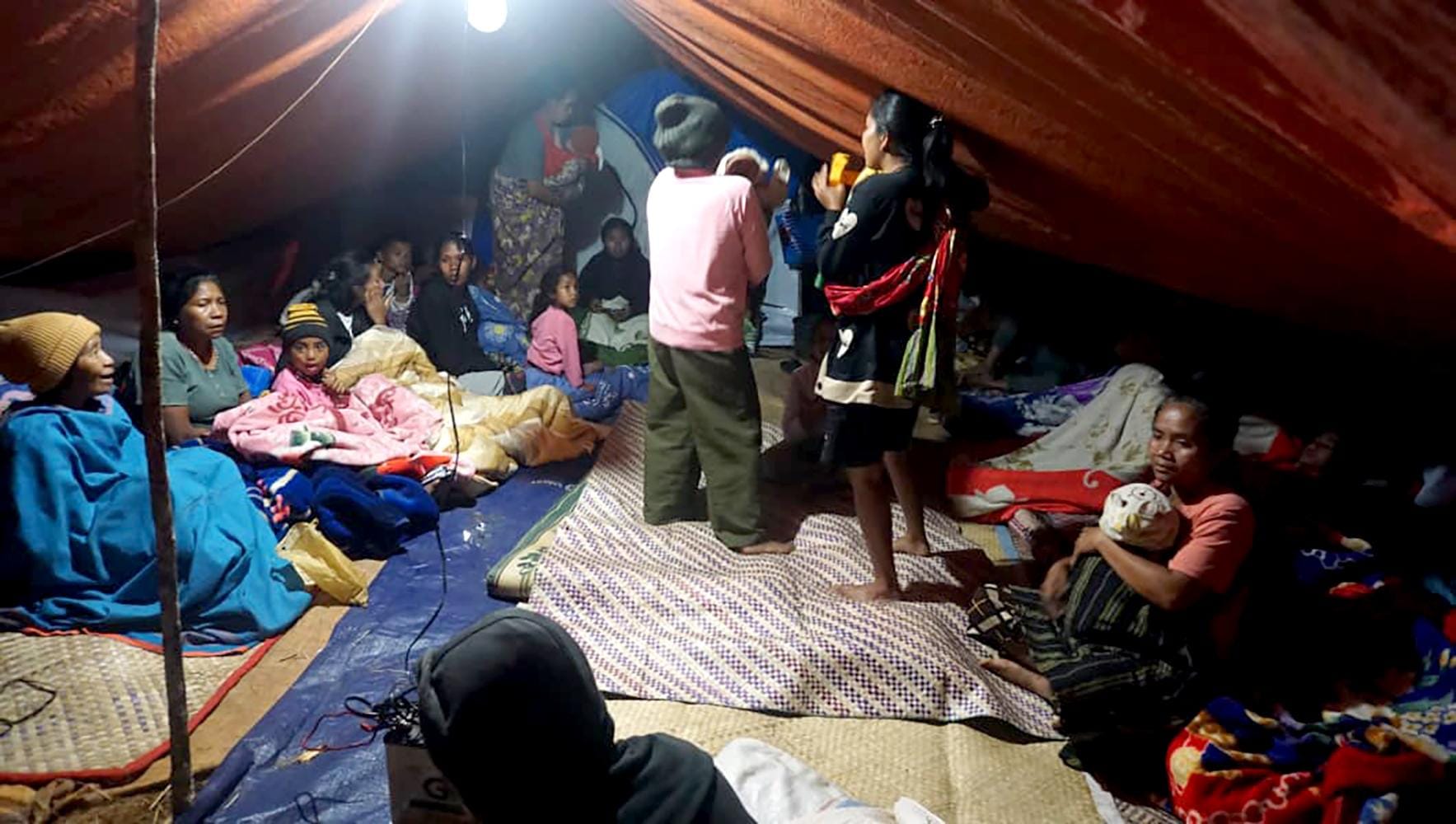 Indonesia: Aftermath of deadly earthquake