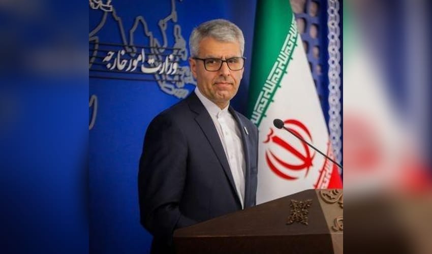Iran in talks with Oman to create 'single two-way route' through Strait of Hormuz