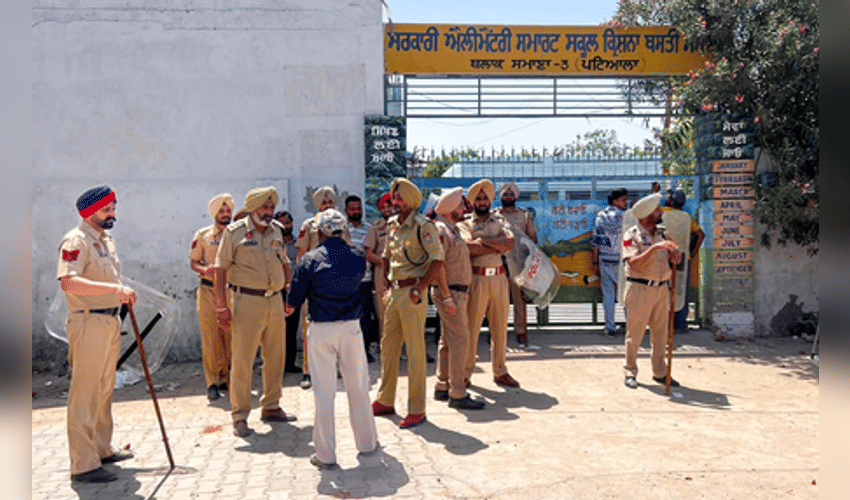 ISI recruiting gangsters to create unrest in Punjab ahead of assembly polls: Intel