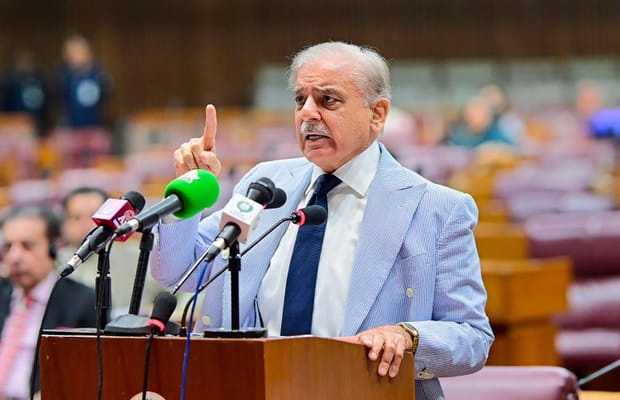 Islamabad: PM Shehbaz Sharif addresses National Assembly