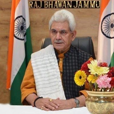 J&K L-G calls for robust counter terrorism strategy & intensified area domination operations (Ld)