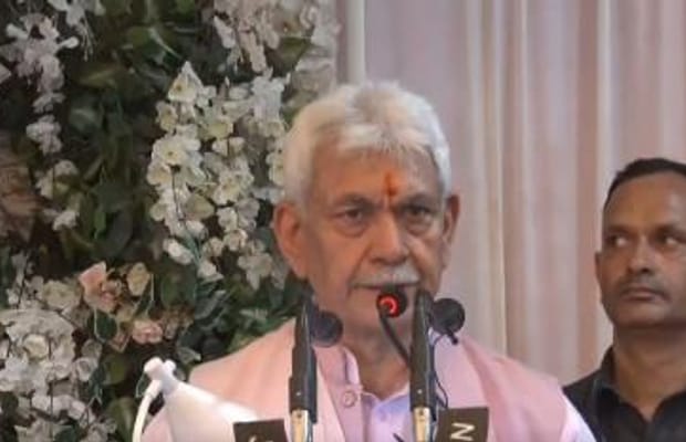 J&K L-G lauded KP volunteers for upholding compassion, duty and humanity while serving needy