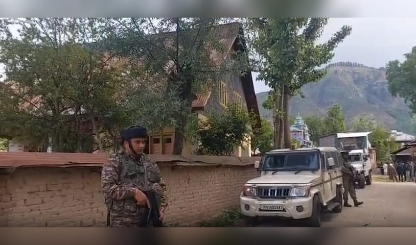 J&K Police conduct searches at 26 locations in Sopore