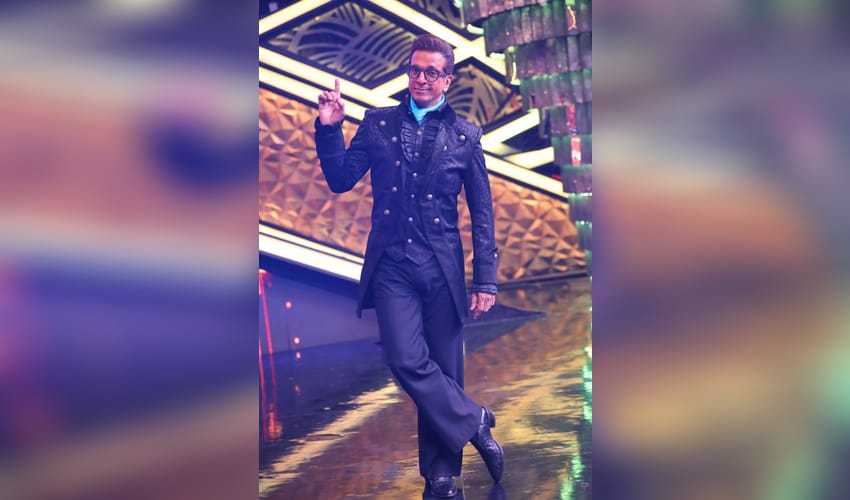 Jaaved Jaaferi reveals Rajesh Khanna's 'Roop Tera Mastana' was shot in a day due to Sharmila Tagore's busy schedule