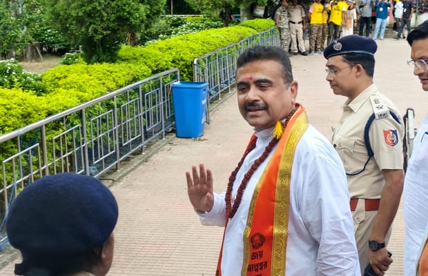 Jalpaiguri: CM Suvendu Adhikari Offers Prayers at Jalpesh Temple