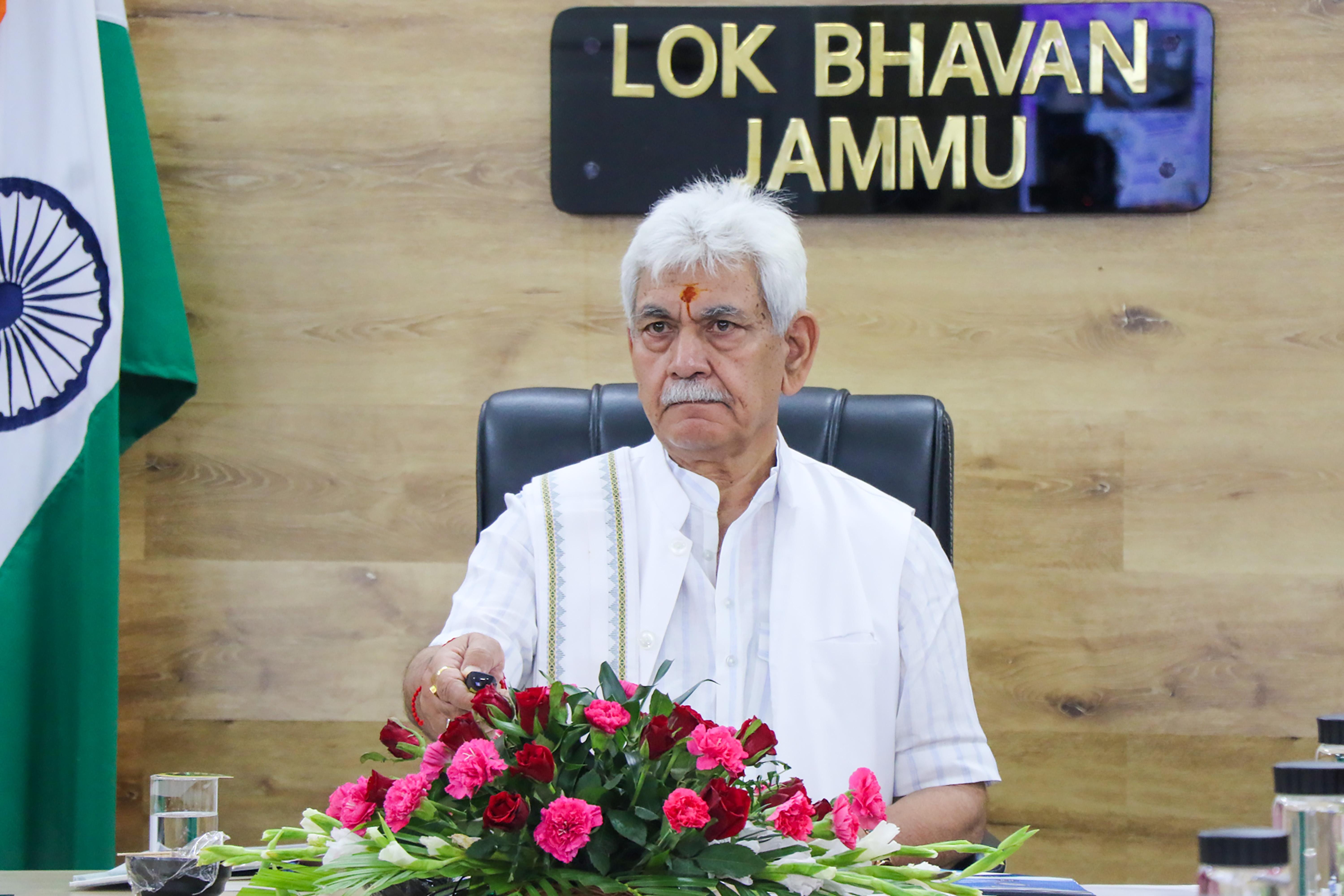 Jammu: Manoj Sinha inaugurates academic initiatives