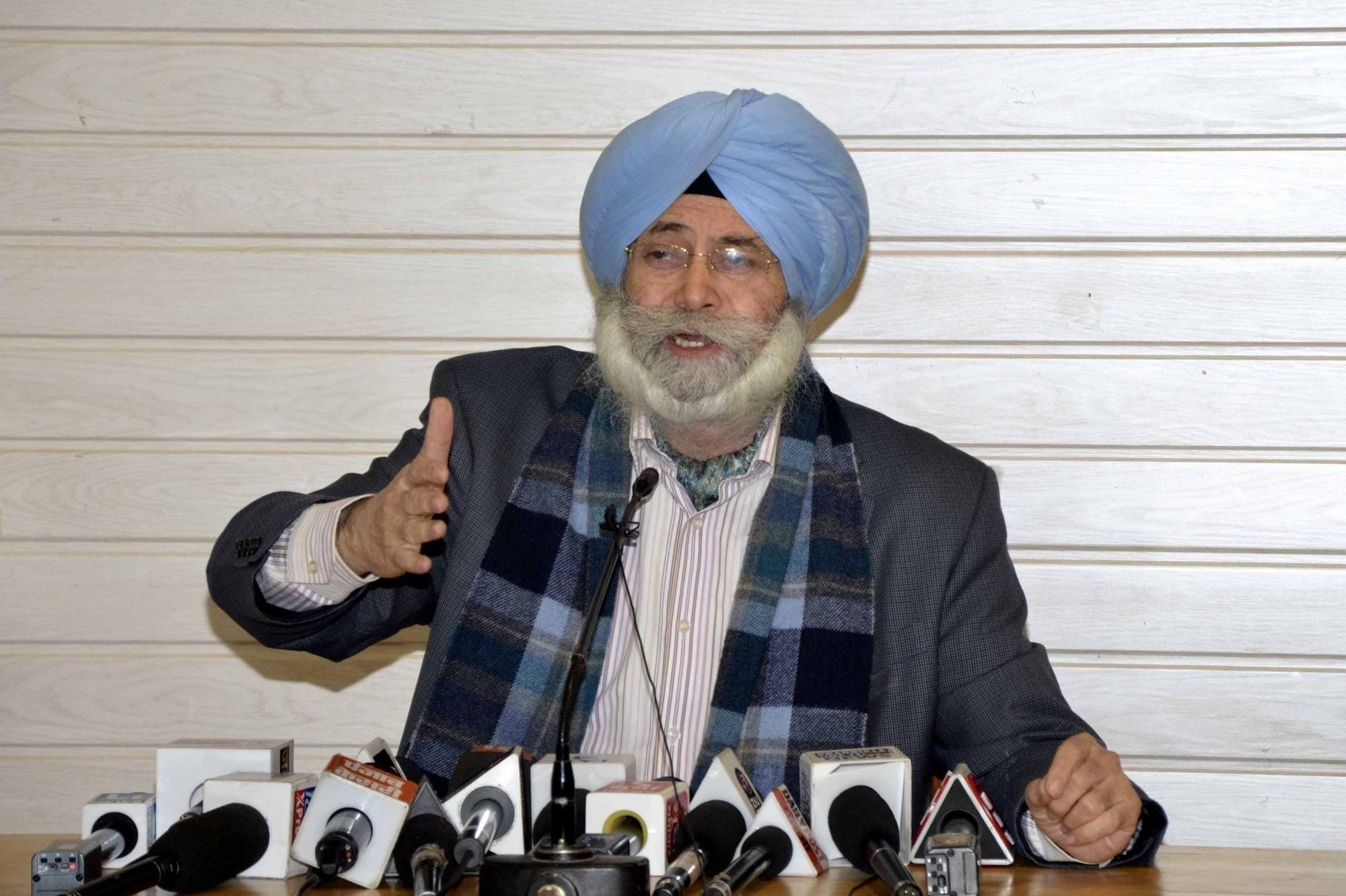 Jan 2019,Chandigarh,H.S. Phoolka,press conference,addresses
