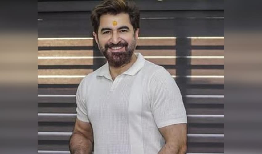 Jeet for ‘Keu Bole Biplabi Keu Bole Dakat’: Had three months to prepare for psychological evolution