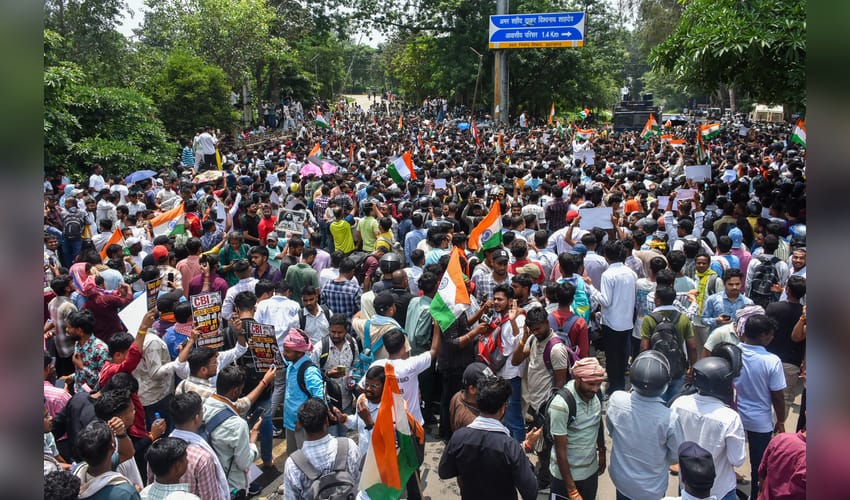 Jharkhand protest day 20: Security tightened as student prepare to lay siege to CM's residence