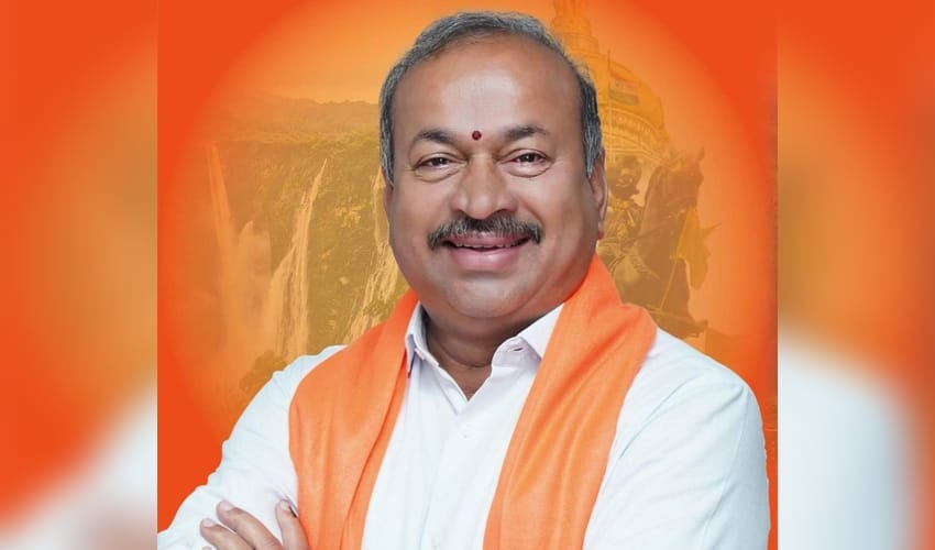 K'taka BJP MLA stirs row over Muslims' opposition to 'Vande Mataram' remark, slams Sonia and Rahul Gandhi