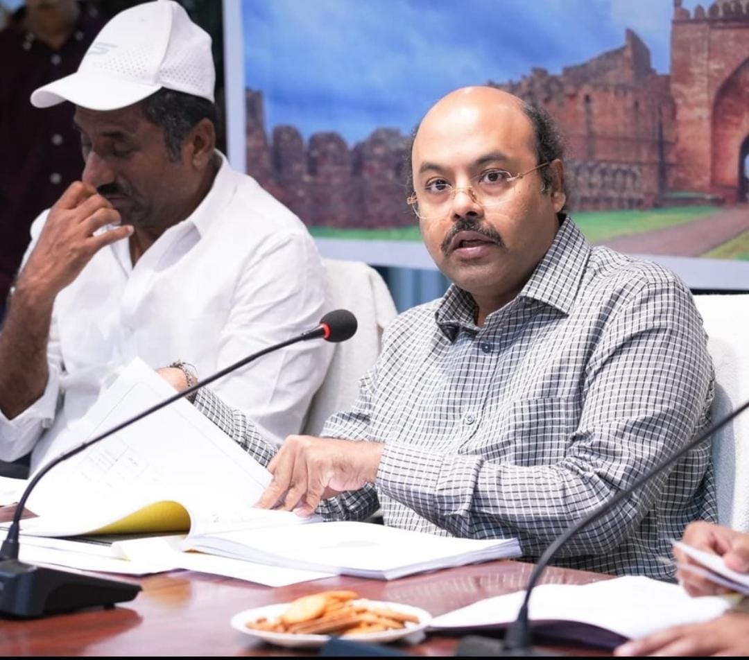 K'taka Minister Yathindra defends father Siddaramaiah amid allegations over Cabinet berths for AHINDA leaders