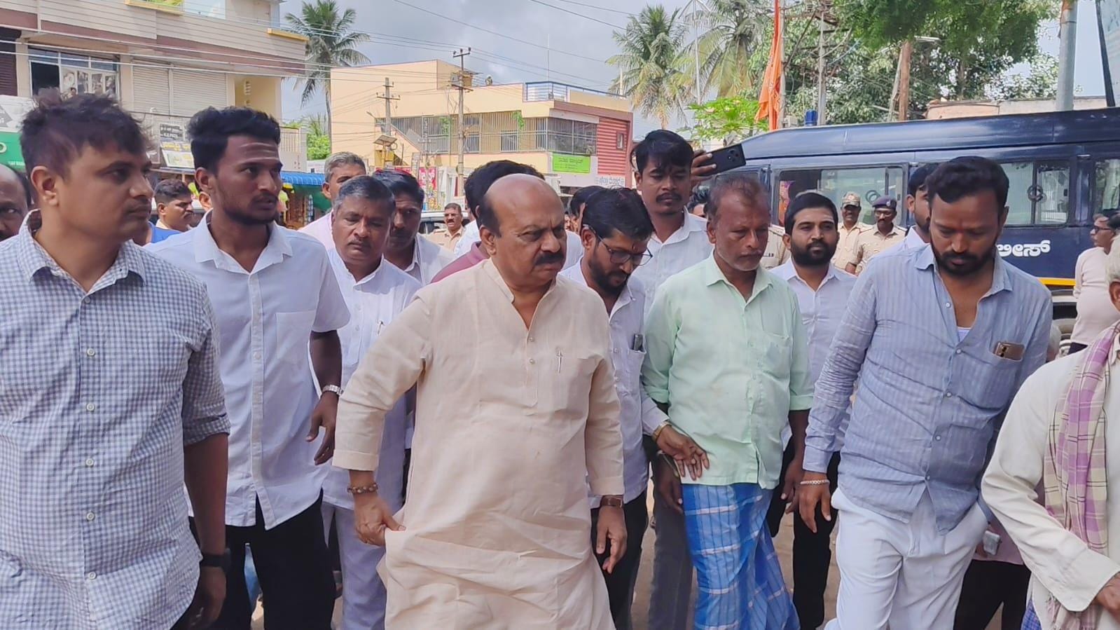 Karnataka: Former CM Bommai demands Goonda Act against temple desecration accused, appeals people to support bandh