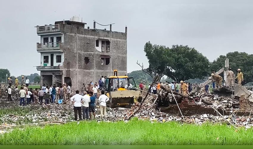 Kaushambi: Blast at Firecracker Warehouse