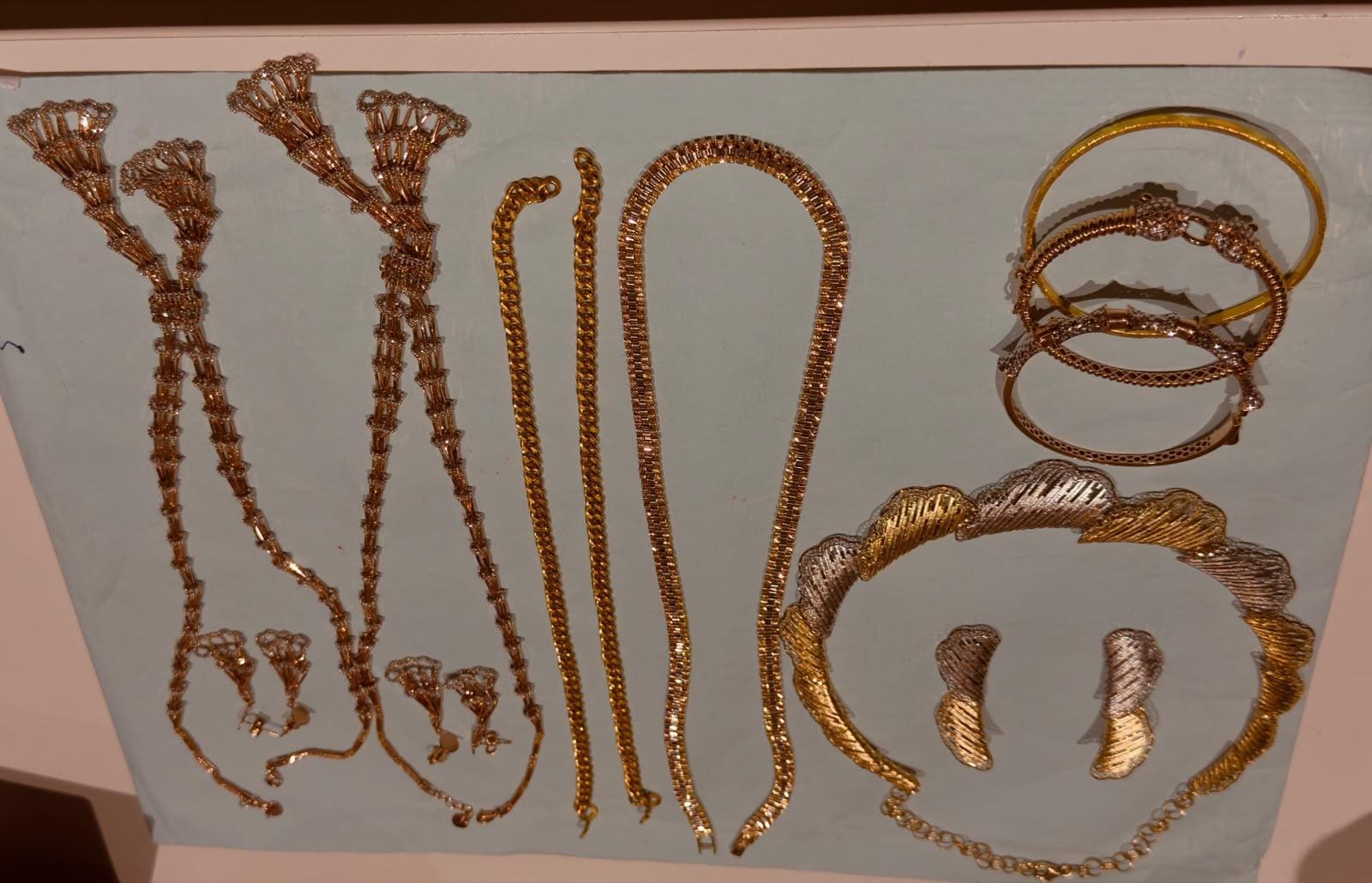 Kerala couple held at Ahmedabad airport with gold jewellery worth Rs 28.87 lakh