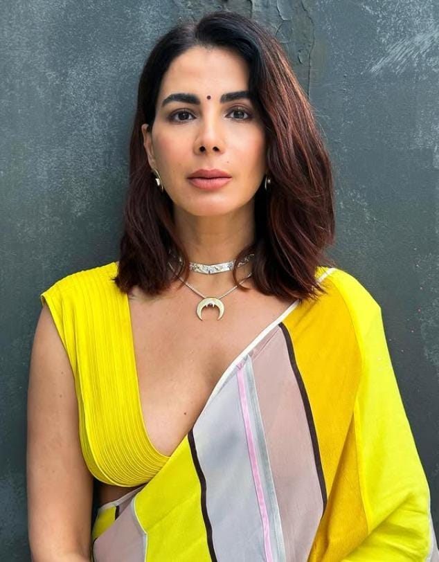 Kirti Kulhari duped of Rs 2.4 lacs in cyber fraud, registers complain with the Mumbai police