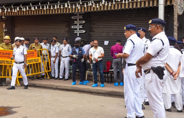 Kolkata: Hotel Fire on Mirza Ghalib Street
