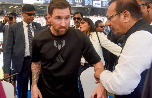 Kolkata: Lionel Messi at Salt Lake Stadium