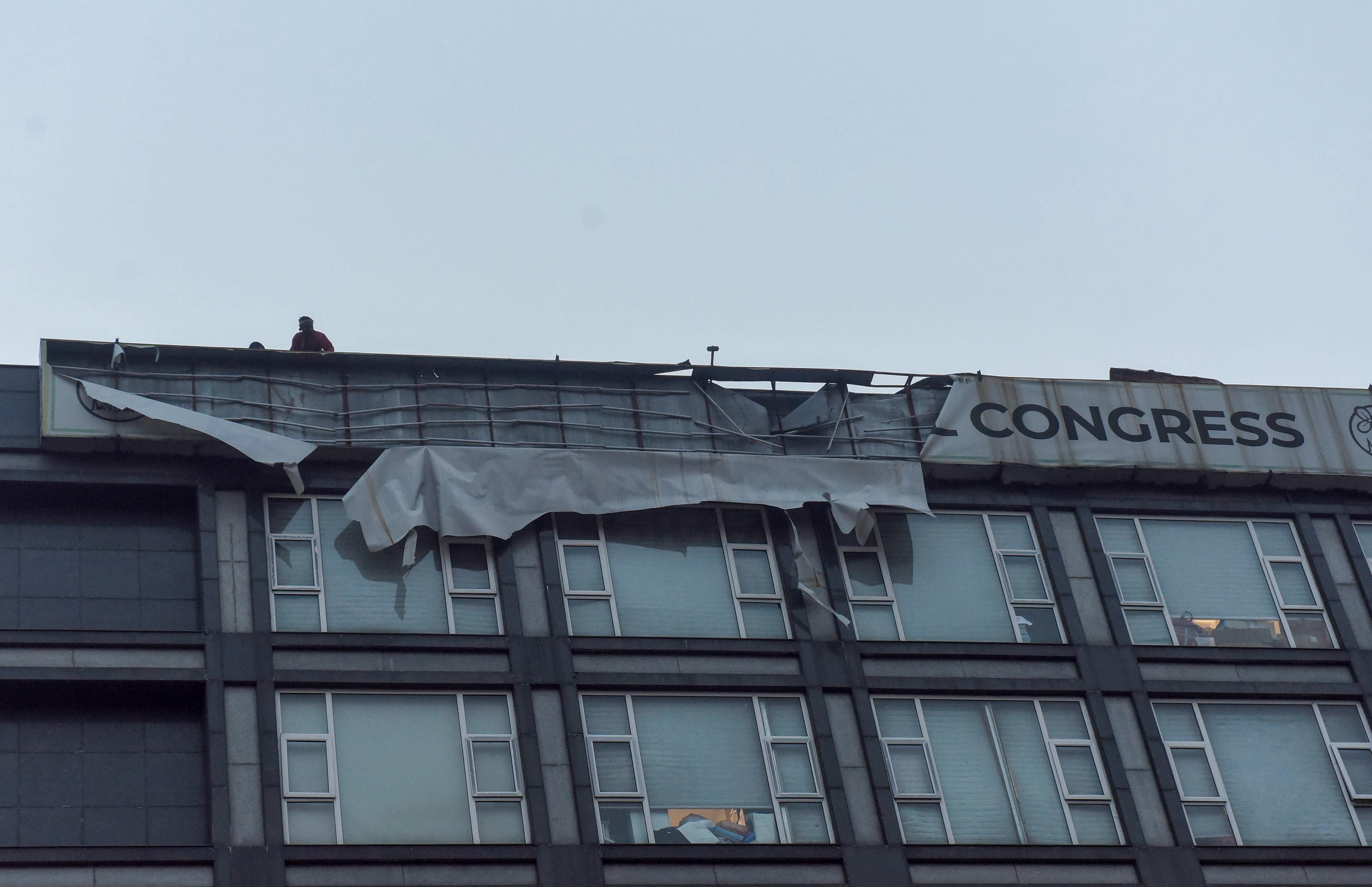 Kolkata: Tension over TMC billboard removal